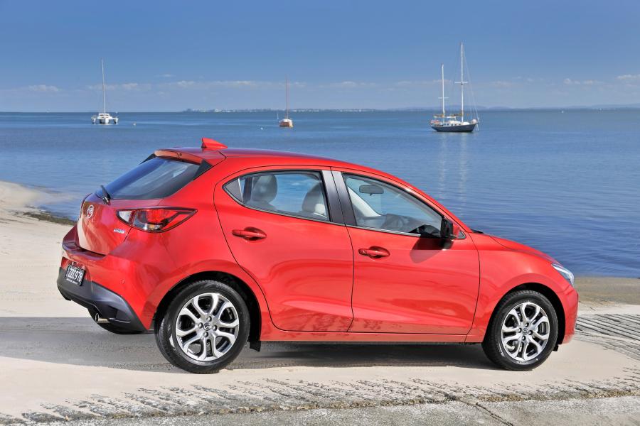  Mazda2 GT 2016 года  (AU) (фото 13 из 25)